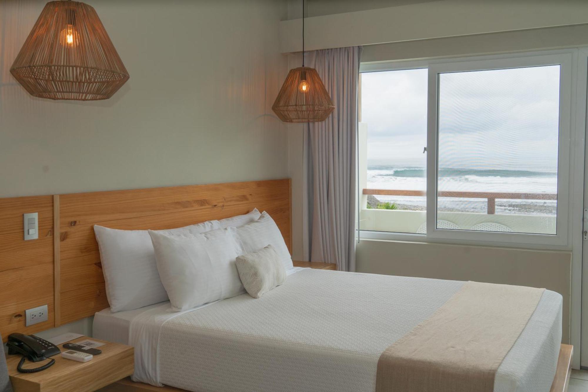 Mirasurf Hotel & Waves Ел Сунзал Екстериор снимка