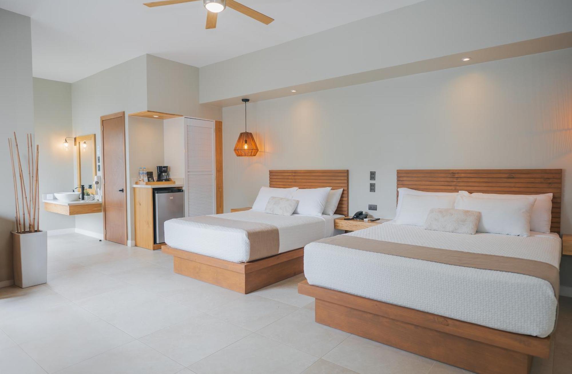 Mirasurf Hotel & Waves Ел Сунзал Екстериор снимка